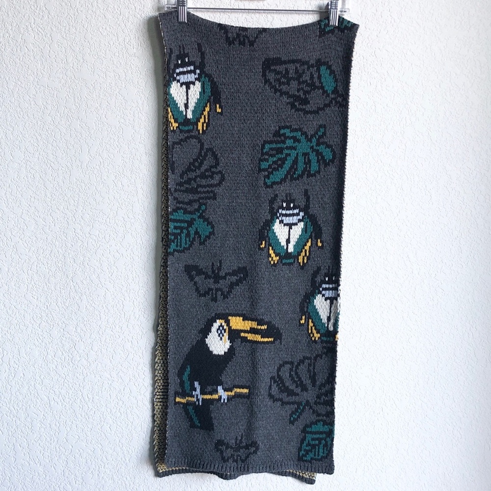 Demylee x J Crew Toucan Print Wool Scarf - Picture 6 of 14